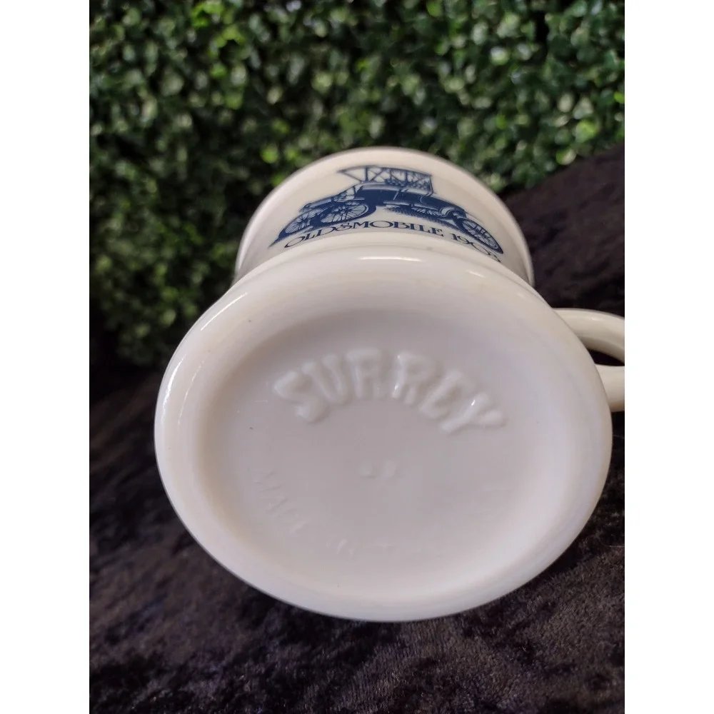 Vintage Surrey Milk Glass Shaving Mug 1903 Oldsmobile Blue Graphic Made in USA